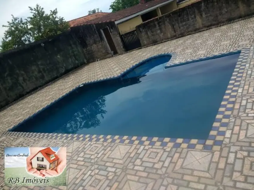 Foto 1 de Casa com 2 quartos à venda em Itanhaem - SP