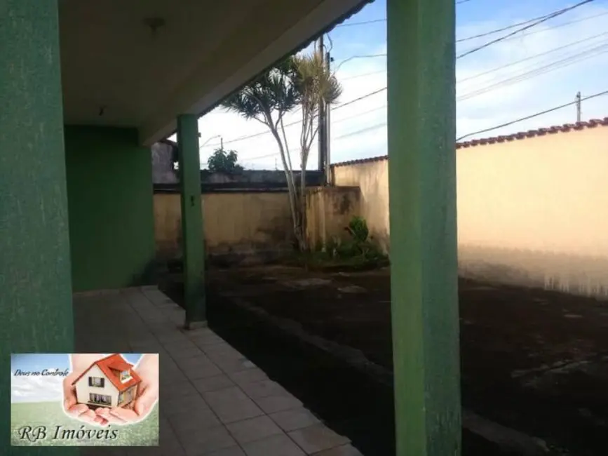 Foto 3 de Casa com 2 quartos à venda em Itanhaem - SP