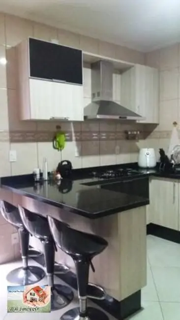 Casa com 3 quartos à venda em Jardim Las Vegas, Santo Andre - SP - imagem 5 Foto 5 de Casa com 3 quartos à venda em Jardim Las Vegas, Santo Andre - SP