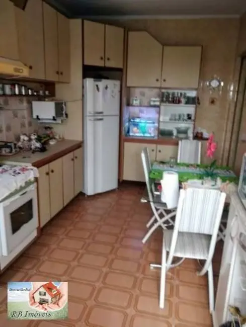 Foto 3 de Casa com 2 quartos à venda em Vila Pires, Santo Andre - SP