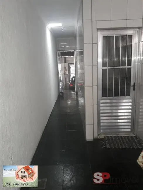 Casa com 2 quartos à venda em Jardim Santo André, Santo Andre - SP - imagem 7 Foto 7 de Casa com 2 quartos à venda em Jardim Santo André, Santo Andre - SP