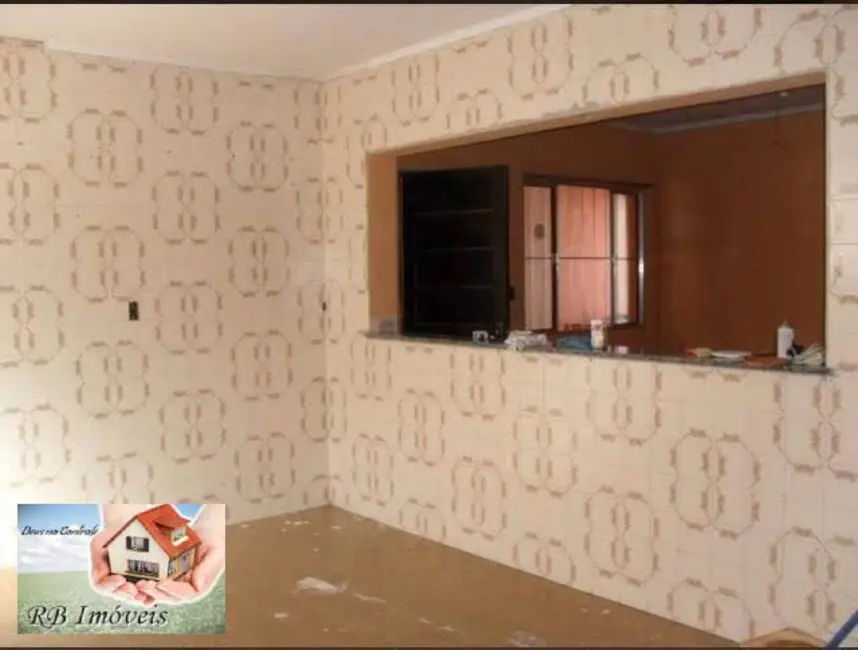 Casa com 3 quartos à venda em Jardim Santo André, Santo Andre - SP - imagem 4 Foto 4 de Casa com 3 quartos à venda em Jardim Santo André, Santo Andre - SP