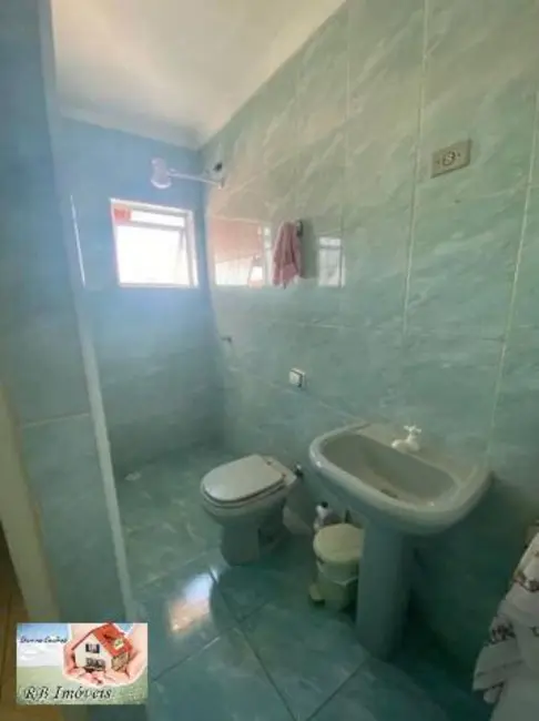 Casa com 4 quartos à venda em Taboão, Sao Bernardo Do Campo - SP - imagem 3 Foto 3 de Casa com 4 quartos à venda em Taboão, Sao Bernardo Do Campo - SP