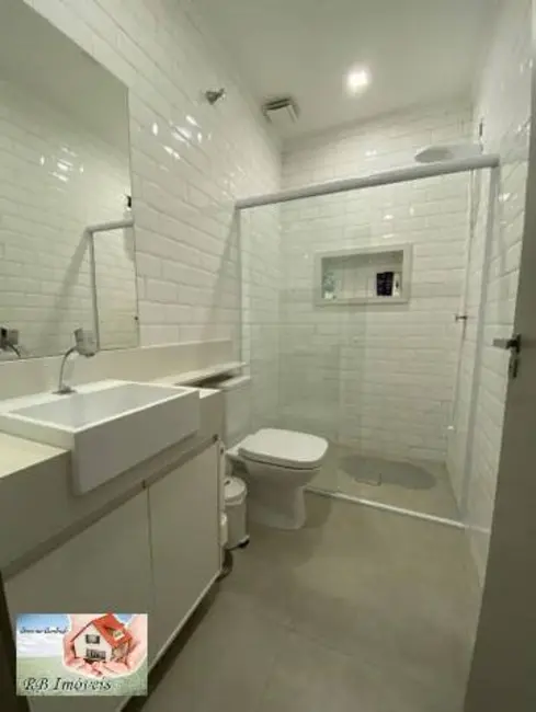 Casa com 4 quartos à venda em Olímpico, Sao Caetano Do Sul - SP - imagem 5 Foto 5 de Casa com 4 quartos à venda em Olímpico, Sao Caetano Do Sul - SP