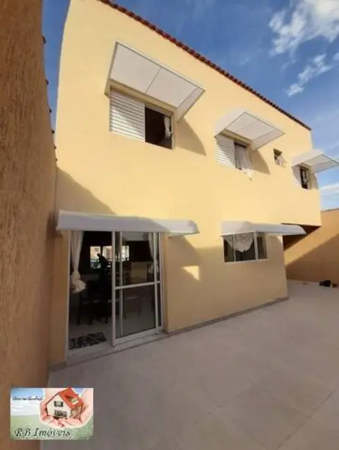 Sobrado com 5 quartos à venda, 340m2 em Itanhaem - SP - imagem 8 Foto 8 de Sobrado com 5 quartos à venda, 340m2 em Itanhaem - SP