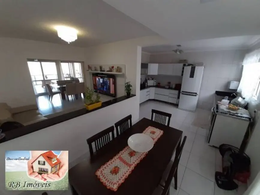 Sobrado com 5 quartos à venda, 340m2 em Itanhaem - SP - imagem 9 Foto 9 de Sobrado com 5 quartos à venda, 340m2 em Itanhaem - SP
