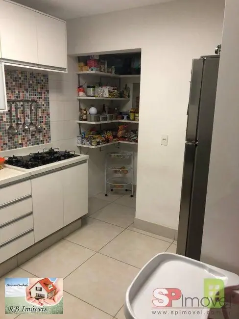 Sobrado com 3 quartos à venda em Vila Assunção, Santo Andre - SP - imagem 8 Foto 8 de Sobrado com 3 quartos à venda em Vila Assunção, Santo Andre - SP