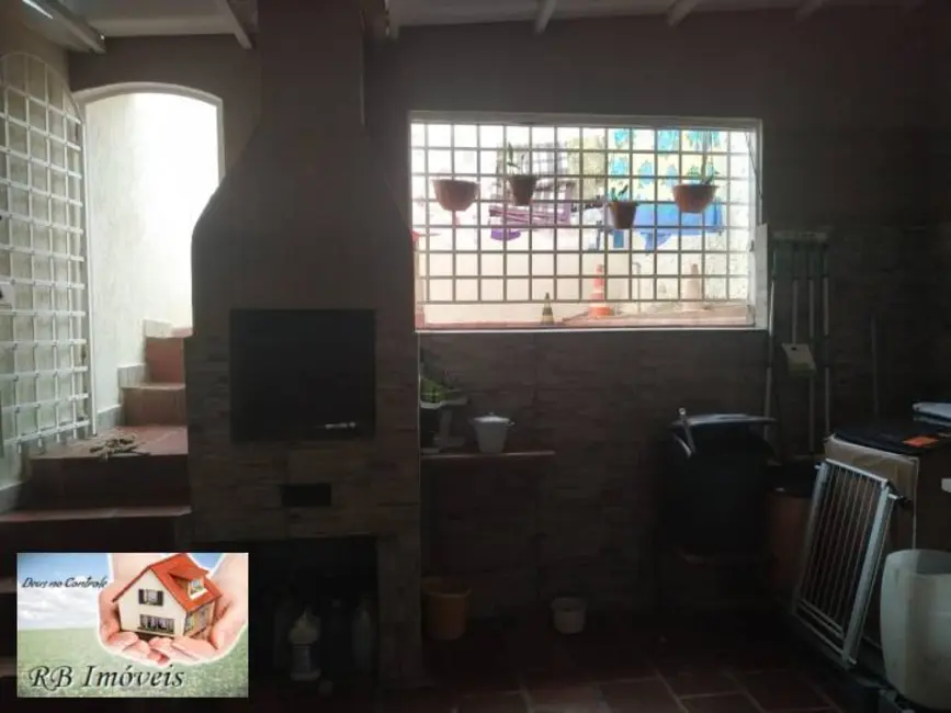 Sobrado com 3 quartos à venda, 186m2 em Vila Gilda, Santo Andre - SP - imagem 2 Foto 2 de Sobrado com 3 quartos à venda, 186m2 em Vila Gilda, Santo Andre - SP