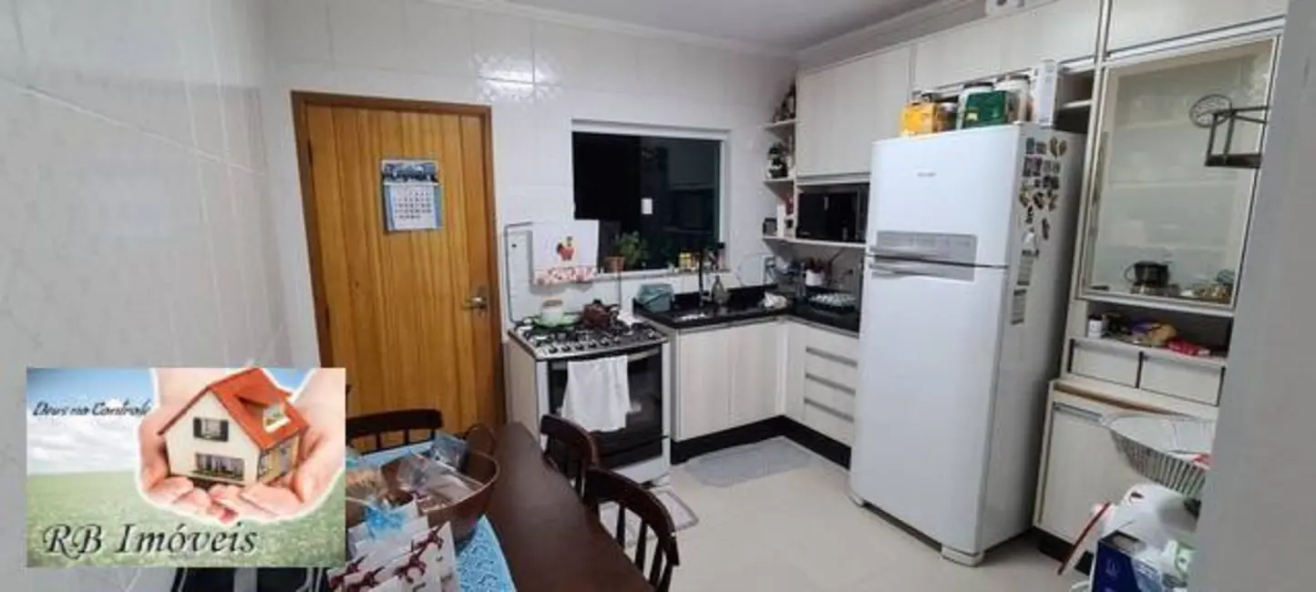 Sobrado com 3 quartos à venda em Jardim Alvorada, Santo Andre - SP - imagem 6 Foto 6 de Sobrado com 3 quartos à venda em Jardim Alvorada, Santo Andre - SP