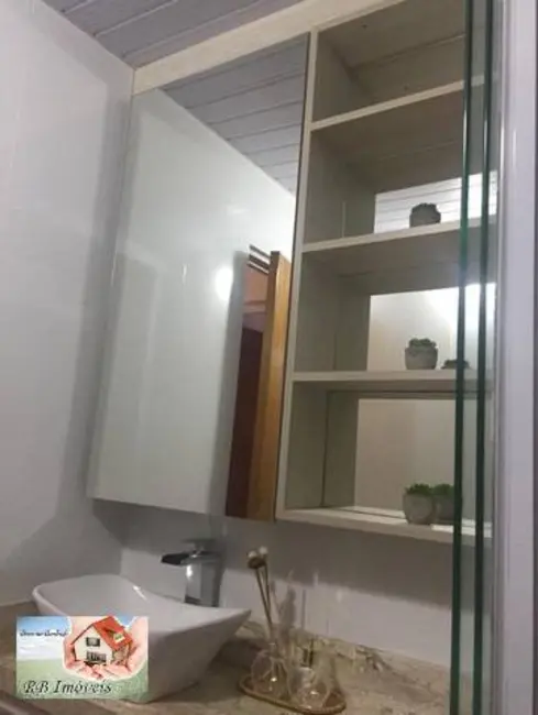 Foto 3 de Sobrado com 2 quartos à venda em Jardim Santo André, Santo Andre - SP