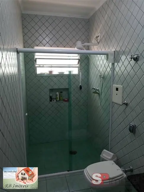 Sobrado com 3 quartos à venda, 270m2 em Jardim Cristiane, Santo Andre - SP - imagem 8 Foto 8 de Sobrado com 3 quartos à venda, 270m2 em Jardim Cristiane, Santo Andre - SP