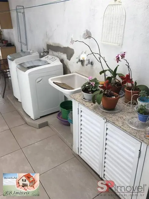 Foto 9 de Sobrado com 5 quartos à venda, 327m2 em Vila São Pedro, Santo Andre - SP