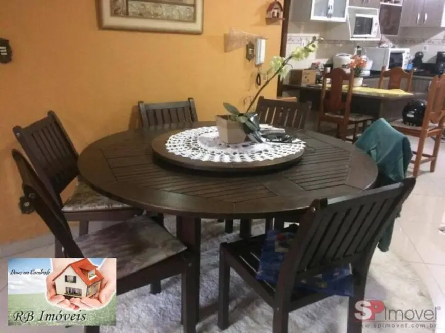 Foto 2 de Sobrado com 4 quartos à venda, 215m2 em Santa Terezinha, Santo Andre - SP