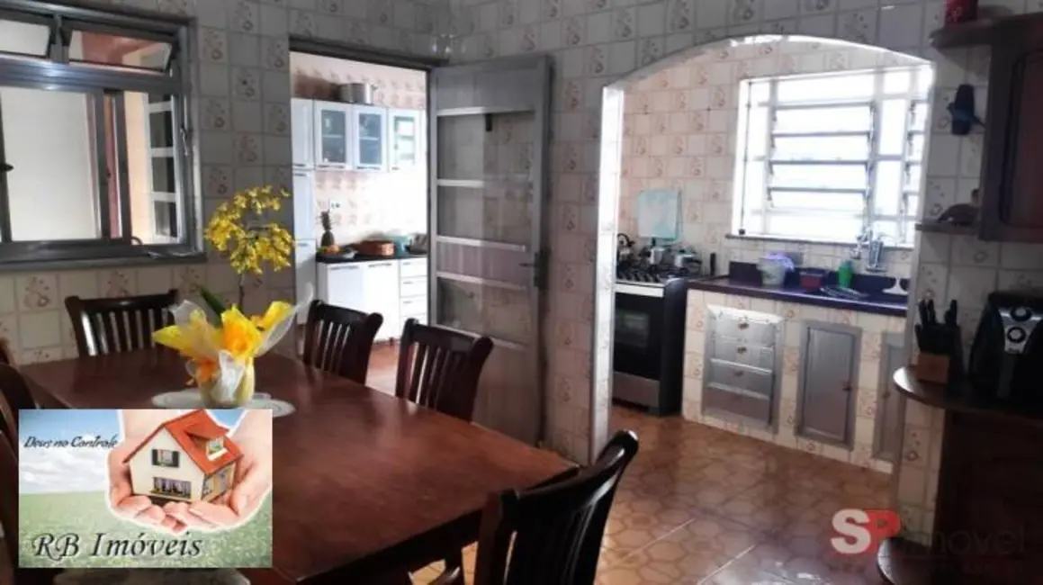 Foto 2 de Sobrado com 4 quartos à venda em Vila Linda, Santo Andre - SP