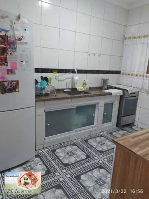 Sobrado com 3 quartos à venda, 200m2 em Vila Pires, Santo Andre - SP - imagem 9 Foto 9 de Sobrado com 3 quartos à venda, 200m2 em Vila Pires, Santo Andre - SP