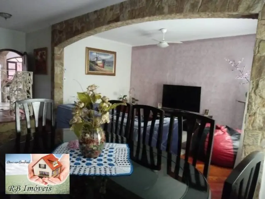 Foto 2 de Sobrado com 3 quartos à venda, 200m2 em Vila Linda, Santo Andre - SP