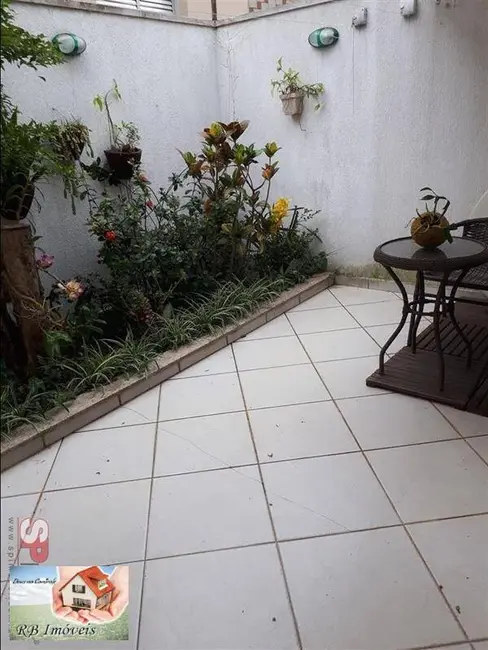 Foto 2 de Sobrado com 3 quartos à venda em Vila Scarpelli, Santo Andre - SP