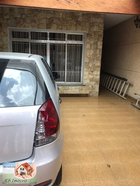 Sobrado com 3 quartos à venda, 240m2 em Jardim, Santo Andre - SP - imagem 1 Foto 1 de Sobrado com 3 quartos à venda, 240m2 em Jardim, Santo Andre - SP