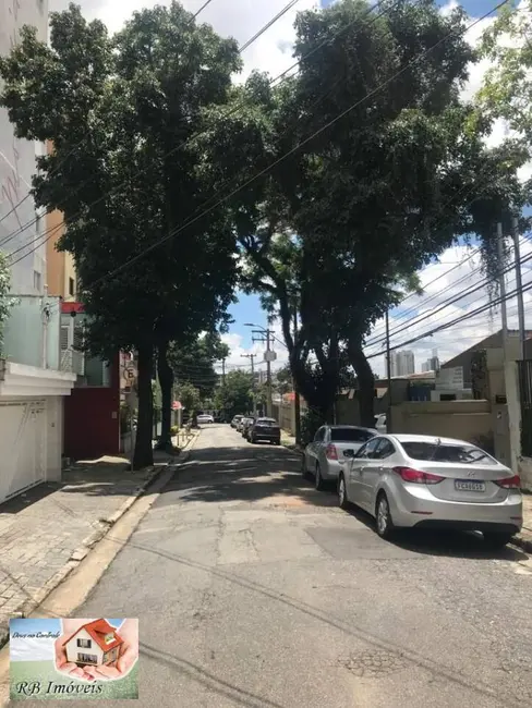 Sobrado com 3 quartos à venda, 240m2 em Jardim, Santo Andre - SP - imagem 2 Foto 2 de Sobrado com 3 quartos à venda, 240m2 em Jardim, Santo Andre - SP