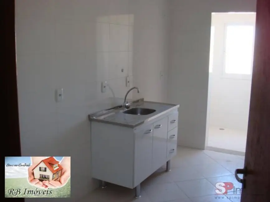 Sobrado com 3 quartos à venda, 240m2 em Jardim, Santo Andre - SP - imagem 4 Foto 4 de Sobrado com 3 quartos à venda, 240m2 em Jardim, Santo Andre - SP
