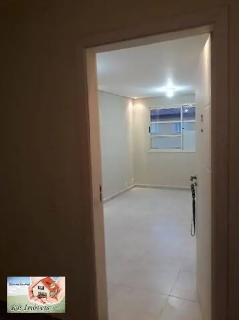 Apartamento com 2 quartos à venda e para alugar, 55m2 em Jardim Santo André, Santo Andre - SP - imagem 4 Foto 4 de Apartamento com 2 quartos à venda e para alugar, 55m2 em Jardim Santo André, Santo Andre - SP