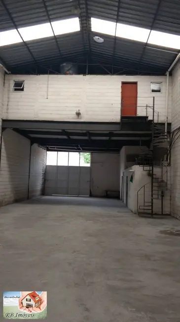 Armazém / Galpão à venda e para alugar, 600m2 em Vila Palmares, Santo Andre - SP - imagem 9 Foto 9 de Armazém / Galpão à venda e para alugar, 600m2 em Vila Palmares, Santo Andre - SP