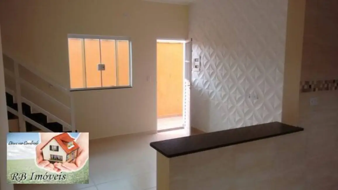 Foto 3 de Casa com 2 quartos à venda, 78m2 em Mongagua - SP