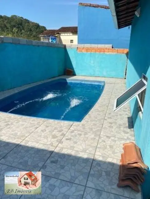 Foto 1 de Casa com 2 quartos à venda, 230m2 em Mongagua - SP