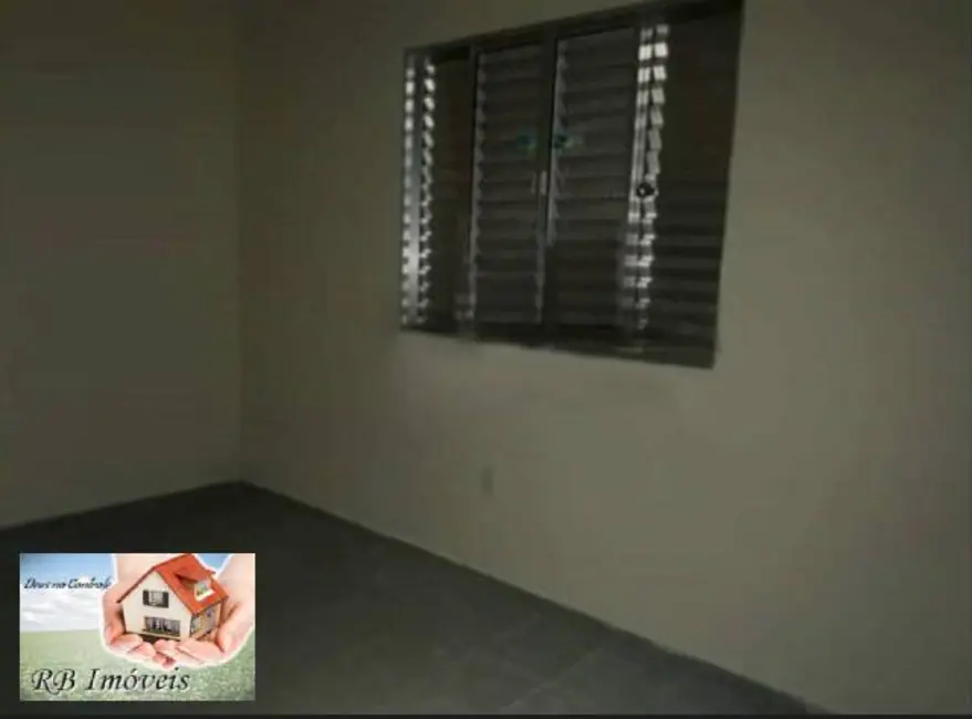 Casa com 2 quartos à venda e para alugar, 135m2 em Mongagua - SP - imagem 3 Foto 3 de Casa com 2 quartos à venda e para alugar, 135m2 em Mongagua - SP