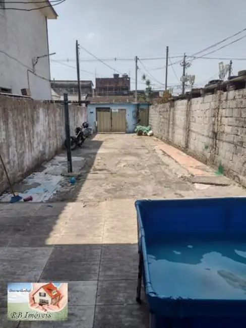 Foto 2 de Casa com 1 quarto à venda, 135m2 em Sao Vicente - SP