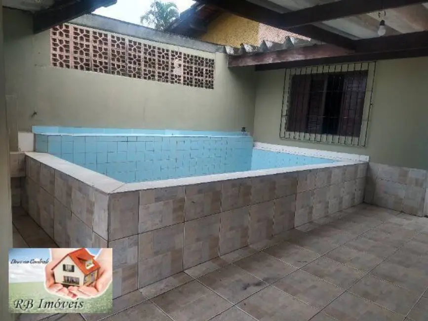 Foto 1 de Casa com 2 quartos à venda, 70m2 em Mongagua - SP