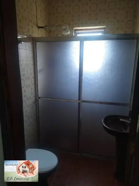 Foto 9 de Casa com 2 quartos à venda, 70m2 em Mongagua - SP