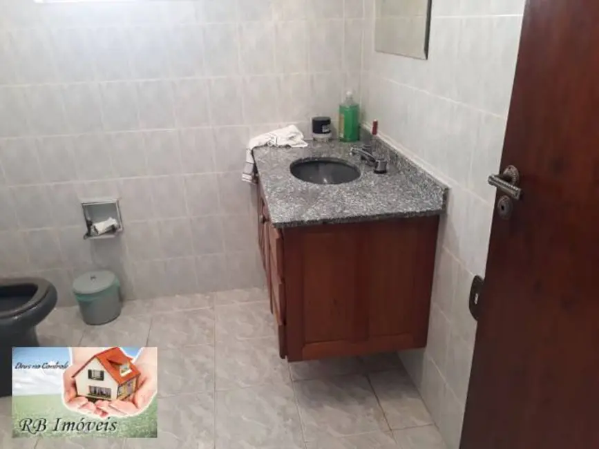 Sobrado com 3 quartos à venda, 160m2 em Jardim Irene, Santo Andre - SP - imagem 4 Foto 4 de Sobrado com 3 quartos à venda, 160m2 em Jardim Irene, Santo Andre - SP