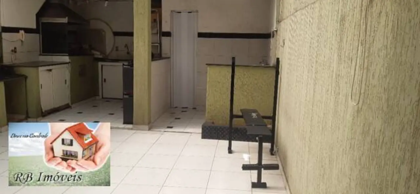 Sobrado com 3 quartos à venda, 170m2 em Sao Bernardo Do Campo - SP - imagem 8 Foto 8 de Sobrado com 3 quartos à venda, 170m2 em Sao Bernardo Do Campo - SP