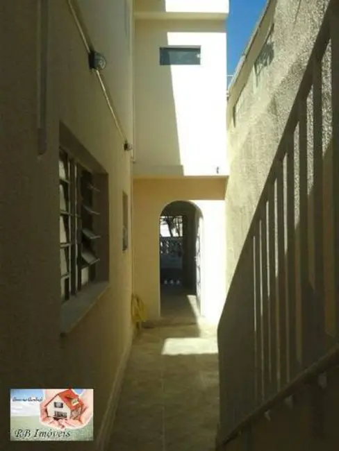 Sobrado com 3 quartos à venda, 250m2 em Vila Eldízia, Santo Andre - SP - imagem 8 Foto 8 de Sobrado com 3 quartos à venda, 250m2 em Vila Eldízia, Santo Andre - SP
