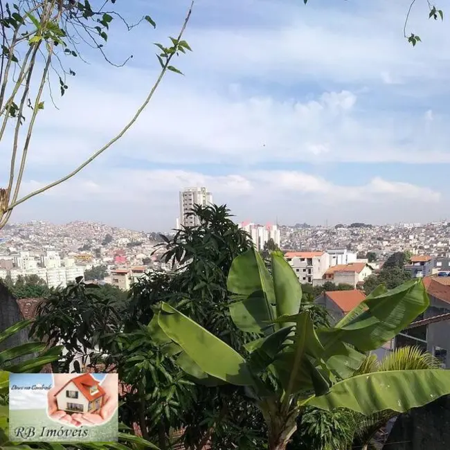 Sobrado com 3 quartos à venda, 165m2 em Vila Tibiriçá, Santo Andre - SP - imagem 8 Foto 8 de Sobrado com 3 quartos à venda, 165m2 em Vila Tibiriçá, Santo Andre - SP