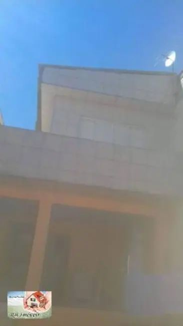 Casa com 3 quartos à venda, 125m2 em Jardim Santo André, Santo Andre - SP - imagem 3 Foto 3 de Casa com 3 quartos à venda, 125m2 em Jardim Santo André, Santo Andre - SP