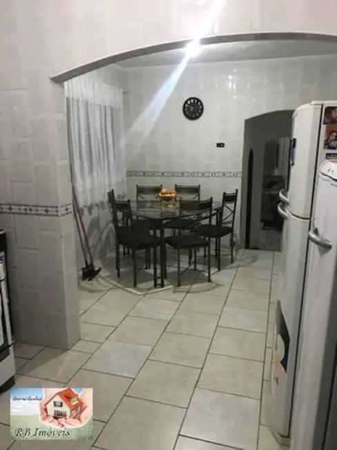 Foto 6 de Sobrado com 4 quartos à venda, 225m2 em Jardim Cristiane, Santo Andre - SP