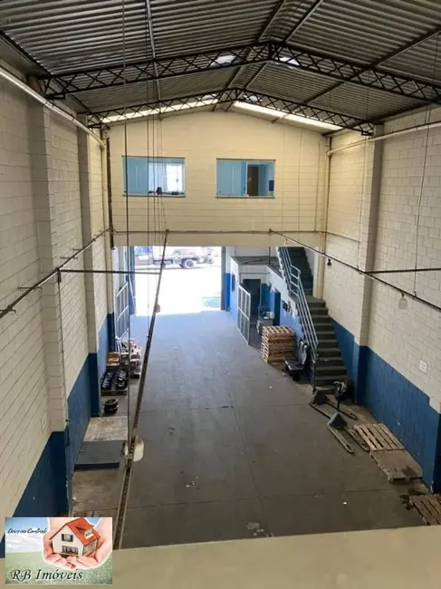 Foto 1 de Armazém / Galpão à venda, 300m2 em Ipiranga, São Paulo - SP