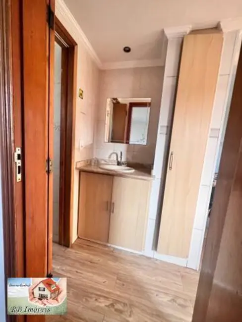 Apartamento com 2 quartos à venda, 56m2 em Jardim Alvorada, Santo Andre - SP - imagem 4 Foto 4 de Apartamento com 2 quartos à venda, 56m2 em Jardim Alvorada, Santo Andre - SP