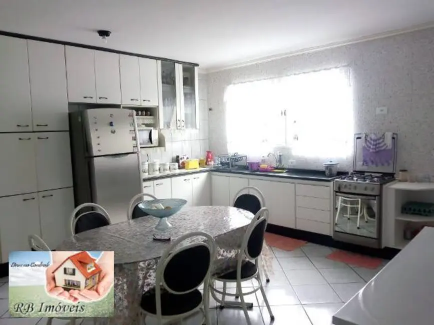 Foto 2 de Sobrado com 3 quartos à venda, 235m2 em Parque Gerassi, Santo Andre - SP