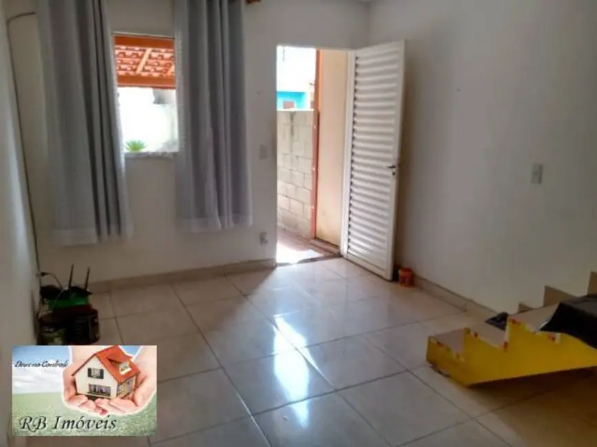 Foto 3 de Sobrado com 2 quartos à venda, 68m2 em Jardim Santo André, Santo Andre - SP