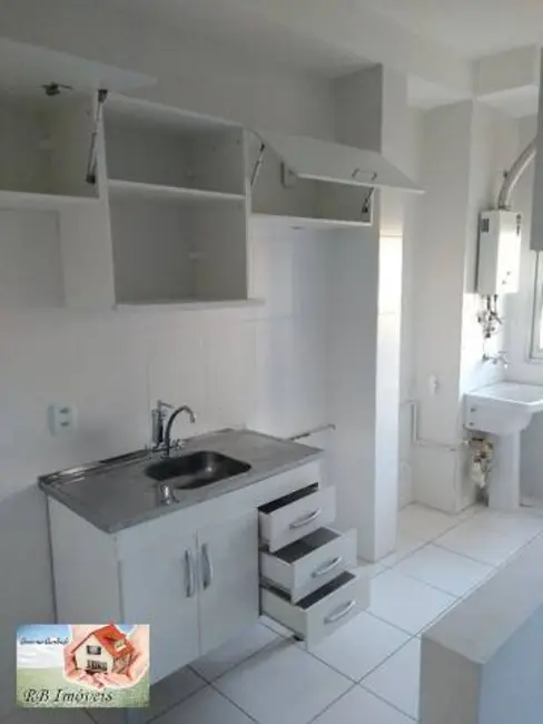 Foto 4 de Apartamento com 2 quartos à venda, 45m2 em Canhema, Diadema - SP