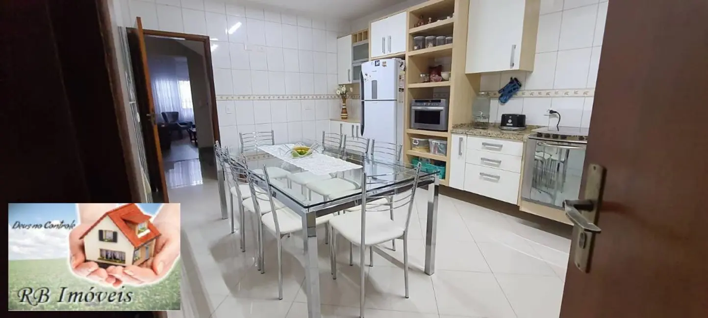 Foto 3 de Sobrado com 3 quartos à venda, 155m2 em Vila Guarani, Santo Andre - SP