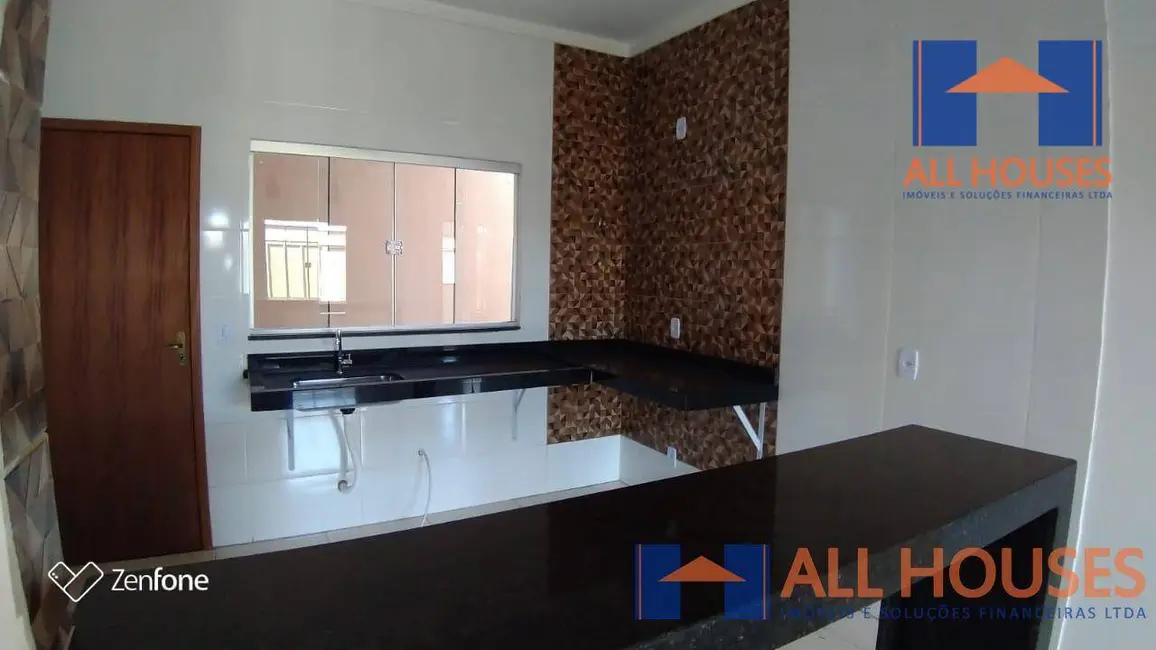 Foto 2 de Casa com 2 quartos à venda, 130m2 em Residencial Vieira, Trindade - GO