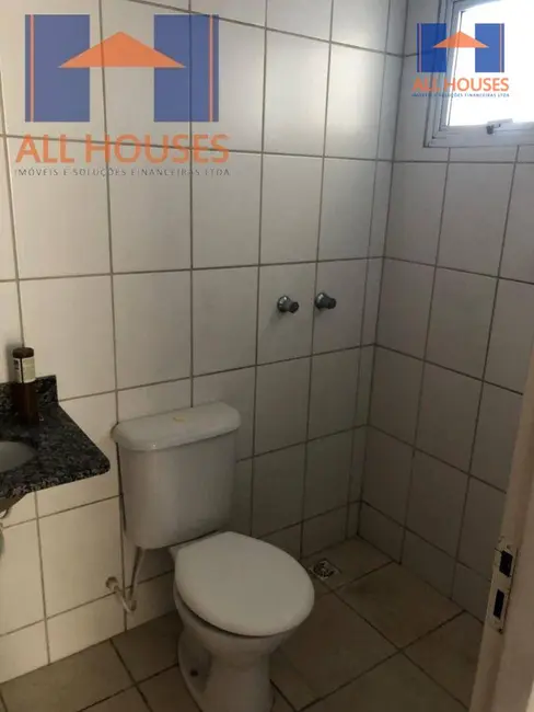 Casa de Condomínio com 3 quartos à venda, 200m2 em Trindade - GO - imagem 3 Foto 3 de Casa de Condomínio com 3 quartos à venda, 200m2 em Trindade - GO