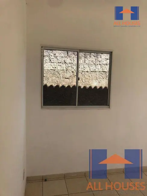 Casa de Condomínio com 3 quartos à venda, 200m2 em Trindade - GO - imagem 9 Foto 9 de Casa de Condomínio com 3 quartos à venda, 200m2 em Trindade - GO