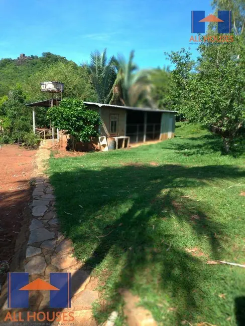 Foto 1 de Fazenda / Haras com 4 quartos à venda, 1210000m2 em Niquelandia - GO