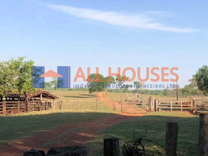 Foto 2 de Fazenda / Haras à venda, 1210000m2 em Mara Rosa - GO