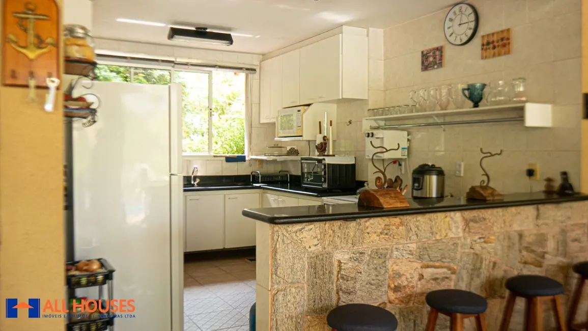 Foto 9 de Sobrado com 4 quartos à venda, 2000m2 em Residencial Aldeia do Vale, Goiania - GO